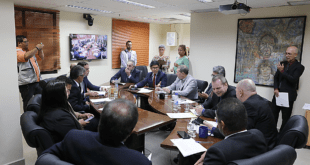 Deputados impedem aumento do ICMS no Acre