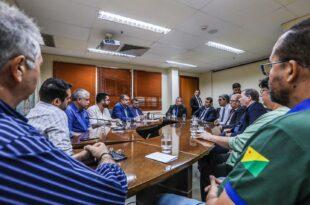 Longo promove reunião na Aleac para debater atuação do Estado no fortalecimento do cooperativismo