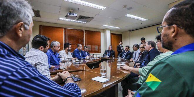 Longo promove reunião na Aleac para debater atuação do Estado no fortalecimento do cooperativismo