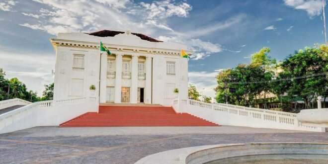 Tá na conta: governo do estado paga a segunda parcela do 13º salário nesta terça 20
