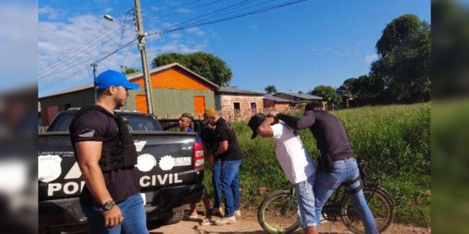 Polícia Civil prende dois por extorsão em Feijó