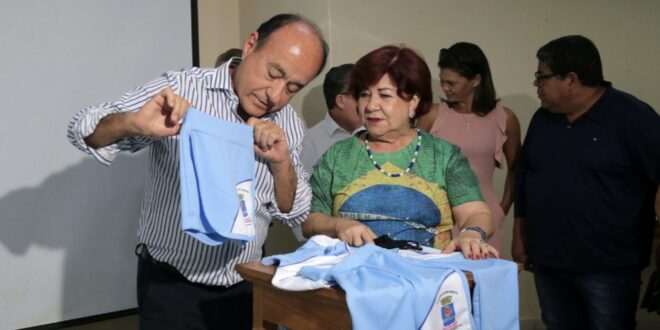 Prefeitura de Rio Branco irá distribuir uniformes gratuitos a alunos da rede municipal