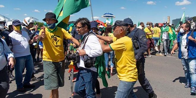Brasil registra uma agressão a jornalista por dia em 2022; Acre faz parte da lista