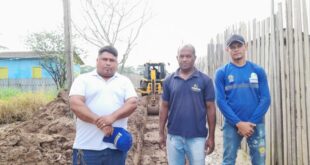 Manoel Urbano ganha rede de distribuição de água