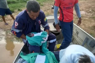 Em Sena Madureira jovem dá a luz dentro de barco