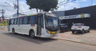 Bandidos que assaltaram ônibus e divulgaram vídeo comemorando o crime são presos na capital