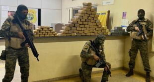 Gefron apreende mas de 100 quilos de droga na fronteira e prende dois homens