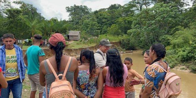Gonzaga aproveita recesso para ouvir demandas de ribeirinhos e incentivar esporte nas comunidades isoladas