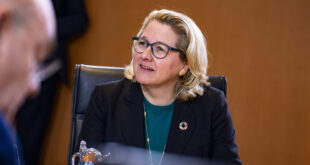 Ministra alemã diz que Brasil pode ser líder na área de hidrogênio verde