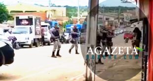 Polícia desarma e prende homem em surto que ameaçava matar familiares