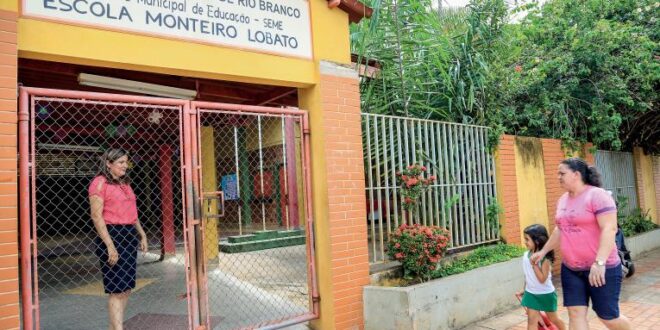 Secretaria de Educação de Rio Branco abre inscrições para preenchimento de vagas