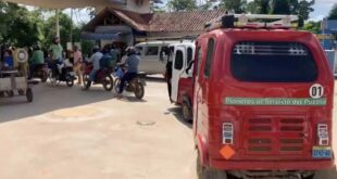 Sejusp diz que acompanha situação de peruanos que buscam combustível no Acre
