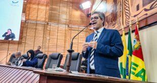 Edvaldo diz que nova reforma de Gladson retira prerrogativas da Assembleia ao querer aumentar cargos em 30% sem autorização legislativa