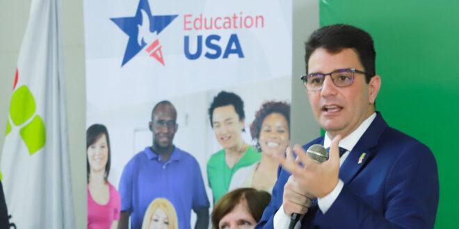 Governo prestigia inauguração do escritório do EducationUSA no Acre