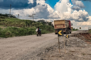 Alerta: desmoronamento na estrada entre Sena Madureira e Rio Branco