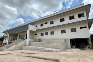 Governo se reúne com ministro e senadores por recursos para obras públicas