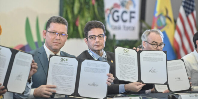 Acre subscreve criação de Grupo de Mulheres pelas Florestas e pelo Clima na 13ª Reunião Anual do GCF no México