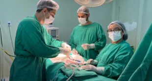Primeira cirurgia em recém-nascido com coluna aberta é realizada no Juruá