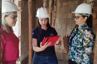 Gestoras da Secretaria Adjunta da Mulher visitam unidades da rede especializada em Cruzeiro do Sul