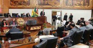 Assista ao vivo a sessão solene da Aleac com a presença do governador. Aqui