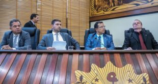 Aleac aprova Auxílio Temporário de R$ 400 para servidores da Saúde e indenização a servidores temporários do Detran e Depasa