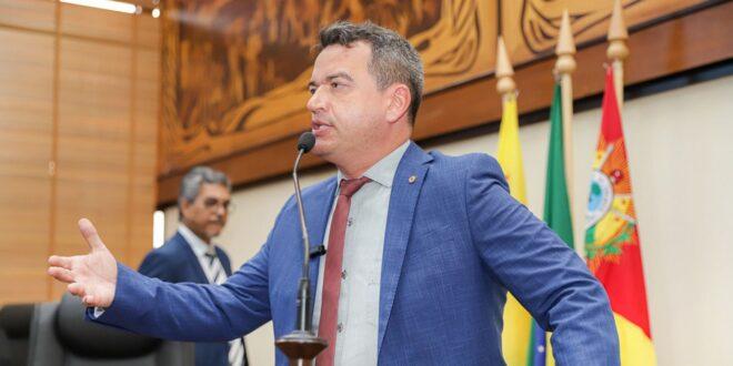André da droga Vale pede regularização fundiária no Belo Jardim ll 