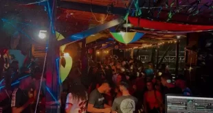 Último dia de carnaval e a dica é Bloquinho da República para fechar a folia com chave de ouro