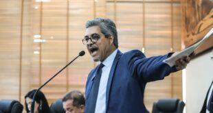 Edvaldo Magalhães se manifesta contrário a projeto que retira da Aleac poder de referendar escolha do presidente do Acreprevidência