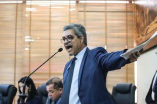 Edvaldo Magalhães se manifesta contrário a projeto que retira da Aleac poder de referendar escolha do presidente do Acreprevidência