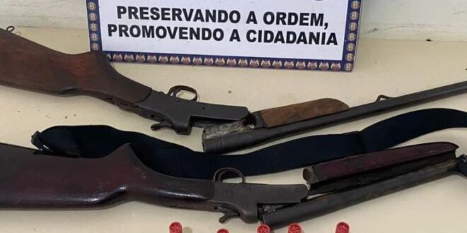 PM prende 14 pessoas e apreende armas de fogo no Acre