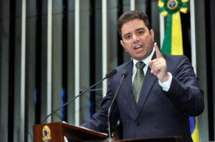 O governador Gladson Cameli nomeou 322 novos servidores efetivos