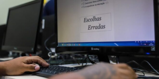 ISE incentiva desenvolvimento de talentos de jovens internos