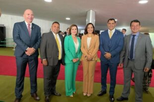 “Momento de celebrar a união pelo Acre”, diz vice-governadora Mailza na posse dos deputados federais acreanos