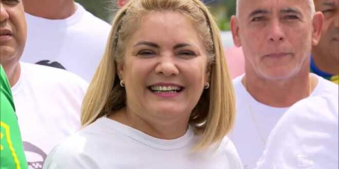 Ex-esposa de Bolsonaro perde a nacionalidade brasileira