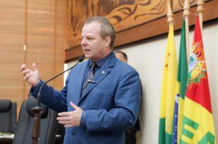 Longo convida novos parlamentares a integrar frente de apoio ao cooperativismo