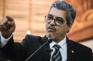 Edvaldo Magalhães apresenta projeto que visa suspender a cobrança de ICMS para micro e pequenos empresários atingidos pelas cheias