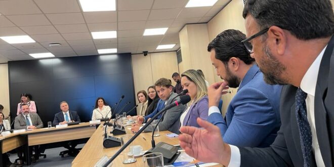 Ministério dos Transportes anuncia R$ 600 milhões para recuperação e reconstrução da BR-364