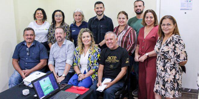 Estado prestigia cerimônia de criação da Federação dos Jornalistas Comunicadores de Turismo do Acre