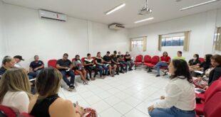 Saúde promove roda de conversa sobre acolhimento às vítimas de violência sexual na Maternidade Bárbara Heliodora