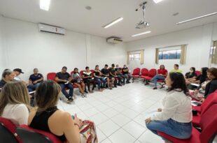 Saúde promove roda de conversa sobre acolhimento às vítimas de violência sexual na Maternidade Bárbara Heliodora