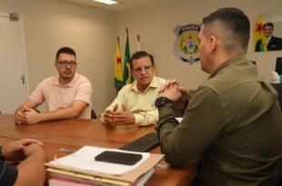 Presidente da Aleac se reúne com diretor do Iapen e busca melhorias para o setor prisional do Acre