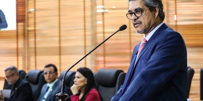 Edvaldo Magalhães diz que governo Gladson terminou e que a corrupção está enraizada em todas as esferas da administração