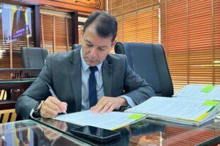 Roberto Duarte alerta sobre lei que isenta taxa para emissão de 2ª via de documentos perdidos na alagação