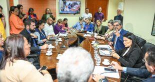 Edvaldo Magalhães defende celeridade na discussão do PCCR da Saúde e convocação de aprovados em concurso