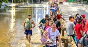Previsão é que caos em Rio Branco por causa das chuvas se estenda pelo final de semana