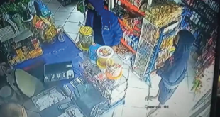 Homens armados invadem comércio  em Cruzeiro do Sul