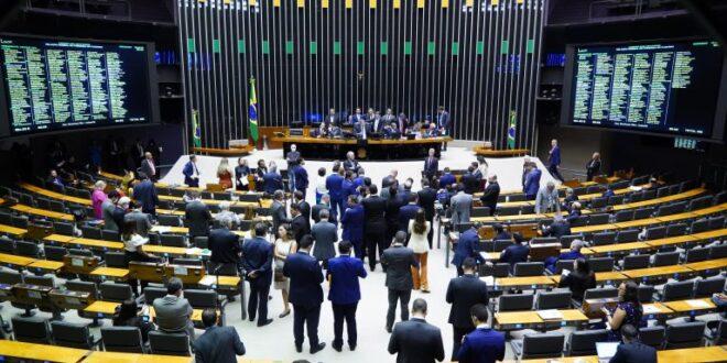 Câmara pode votar na próxima semana projeto de combate ao assédio sexual nas escolas
