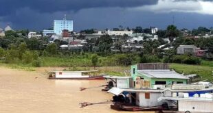 Rio Juruá volta a transbordar e atinge mais de 6 mil famílias