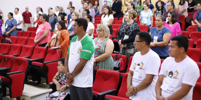 Zen apresenta projeto bolsa de incentivo a profissionais da educação