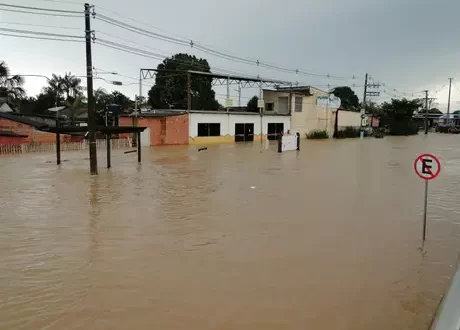 Governo abre diálogo com setores da indústria e comércio para propostas de recuperação econômica